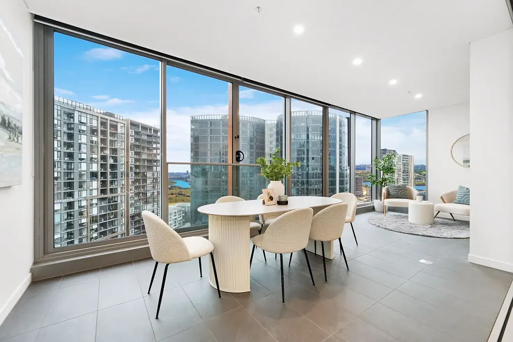 Wentworth Point 2ਬੈੱਡਰੂਮ Stylish 2-Bedroom Apartment | Bright Living | Winter Garden Retreat