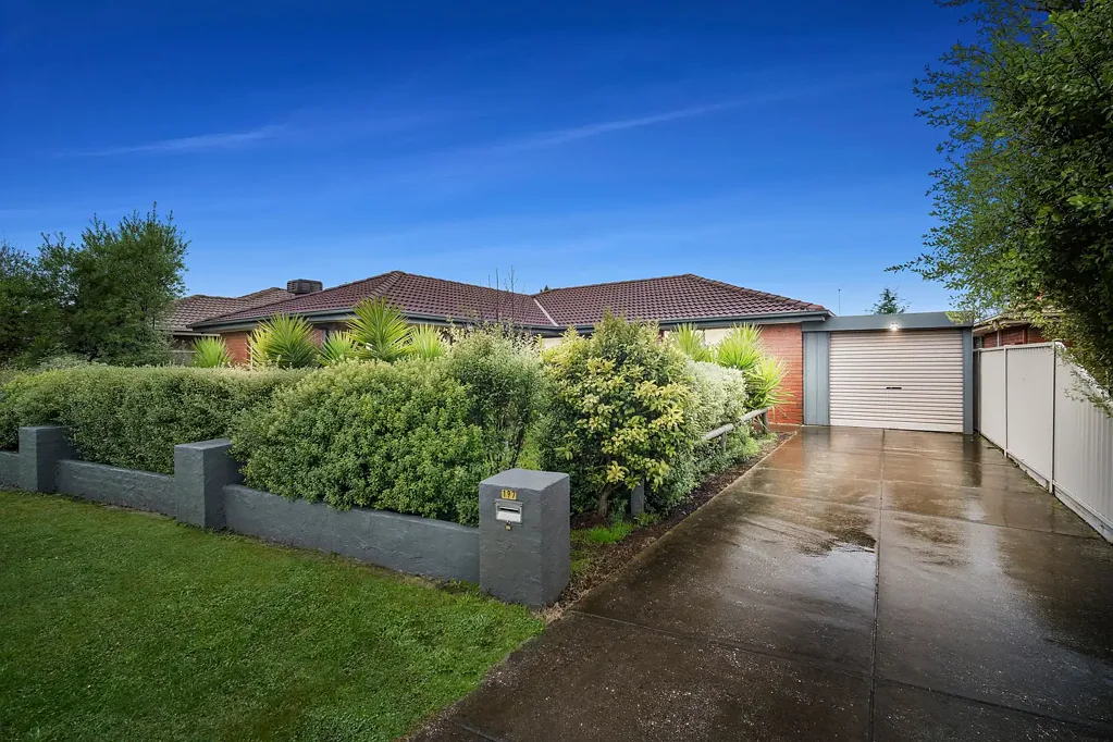 Immaculately Maintained in a Prime Location