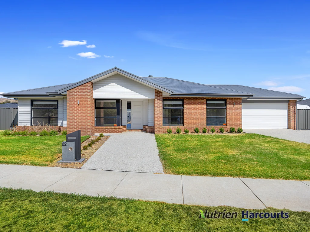 Yea 3 Bedroom Boundary Creek Frontage