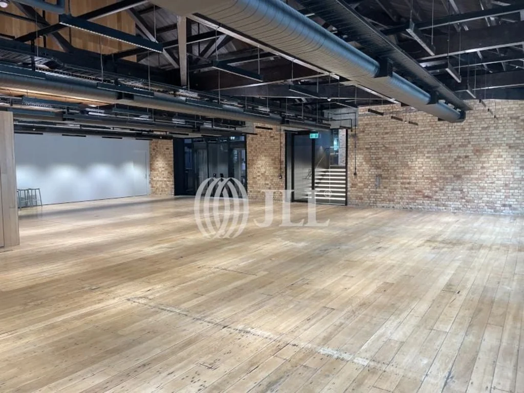 Auckland Central Premium Quality, Contemporary Character Office