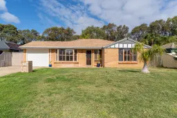 17 Timberlane Loop, Cooloongup