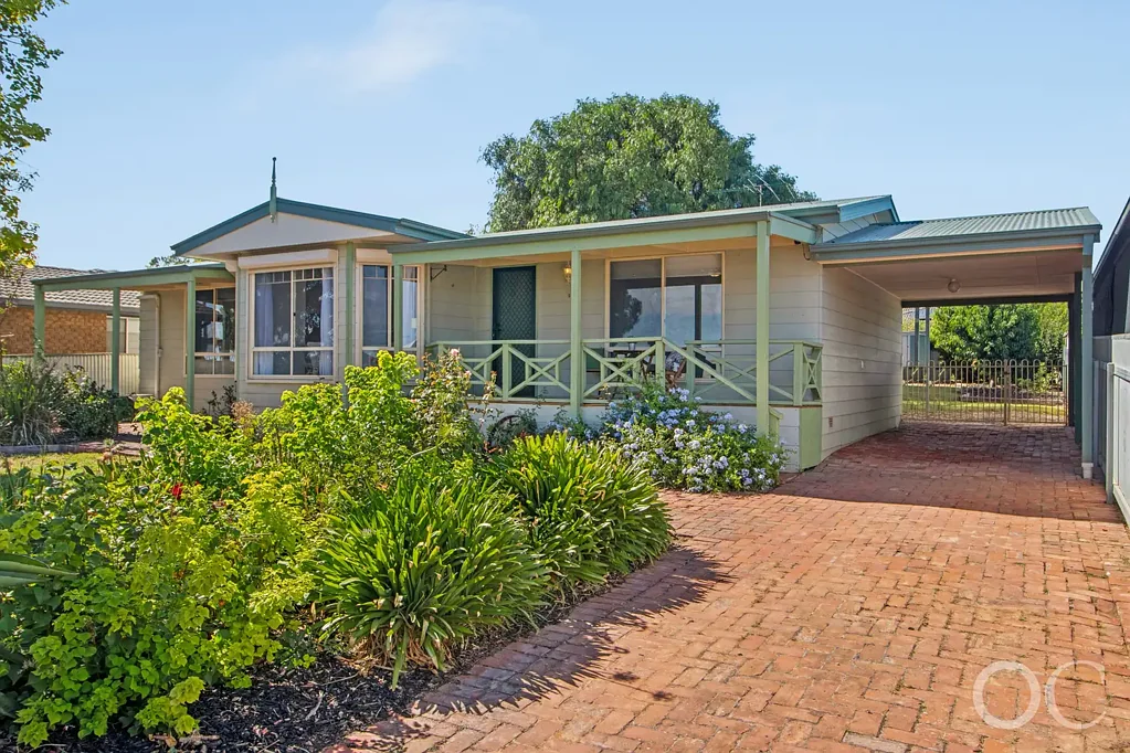 24 Plaza Avenue, Sellicks Beach, SA 5174