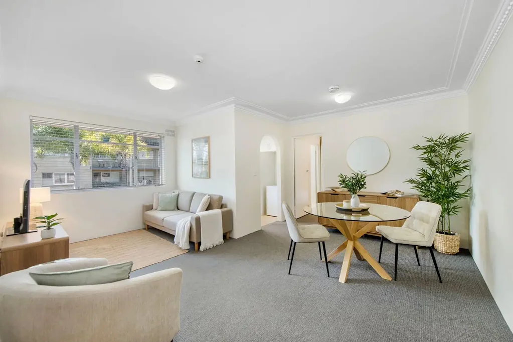 Cammeray 1Moenga Light filled, low maintenance living in walk-everywhere location