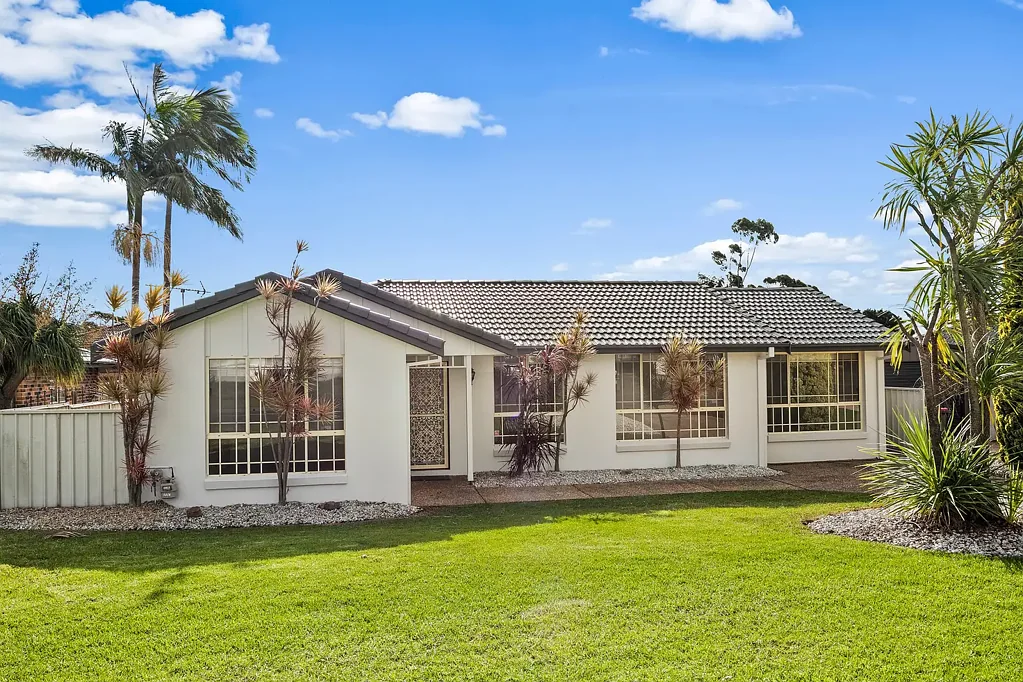 Albion Park 4房  Freshly Updated and Move-In Ready