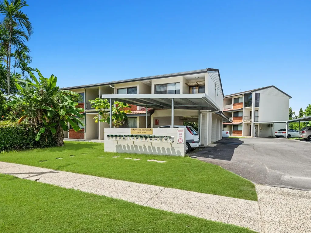 Westcourt 1房  Centrally Located One-bedroom Unit with LOW Body Corp Levies
