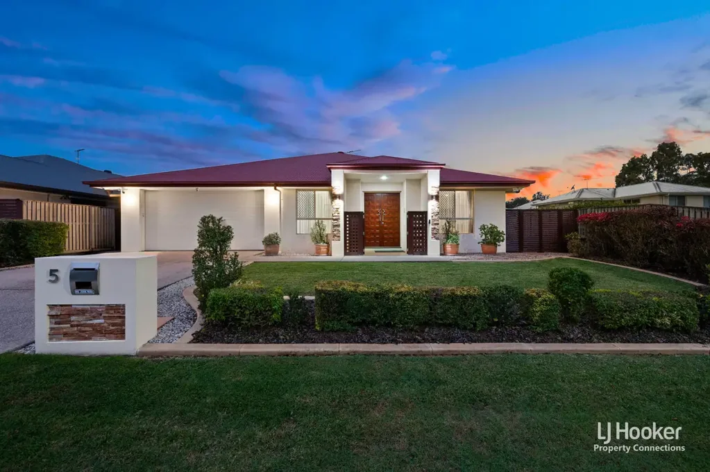 Eatons Hill 4Kwarto PRIVATE VIEWINGS AVAILABLE