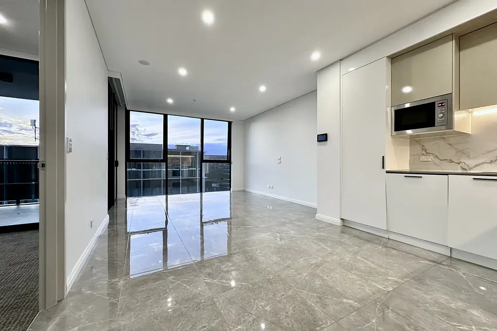 Tiles & Nice View & Gym & Swimming Pool & Modern & Close to MQ Uni & Shopping Mall
