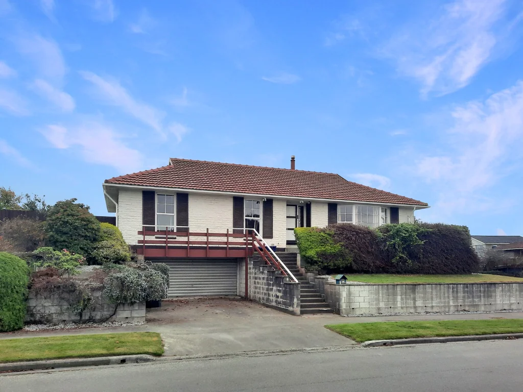 3 Bedroom Home In Avonhead