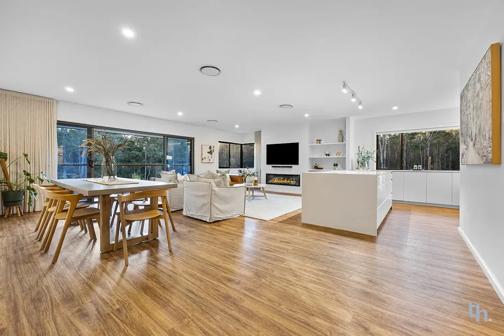 Edgeworth 5બેડરૂમ Family Luxury Redefined - Pool, Privacy, Perfection