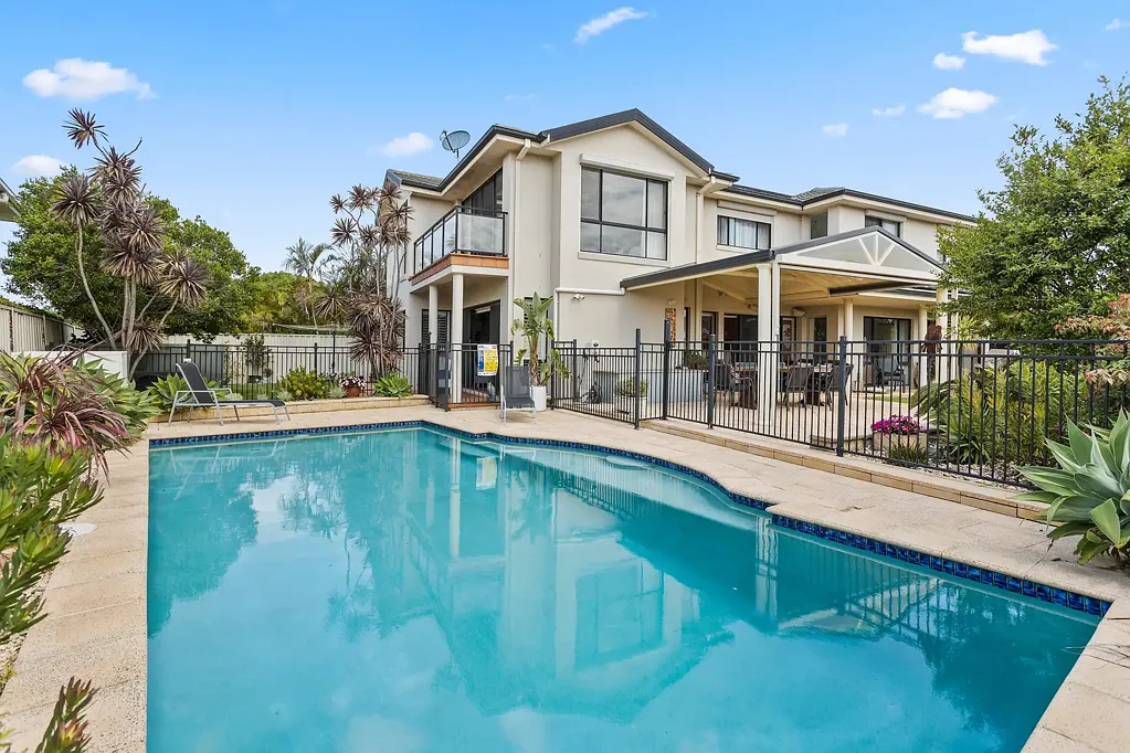 9 James Cook Parkway, Shell Cove, NSW 2529