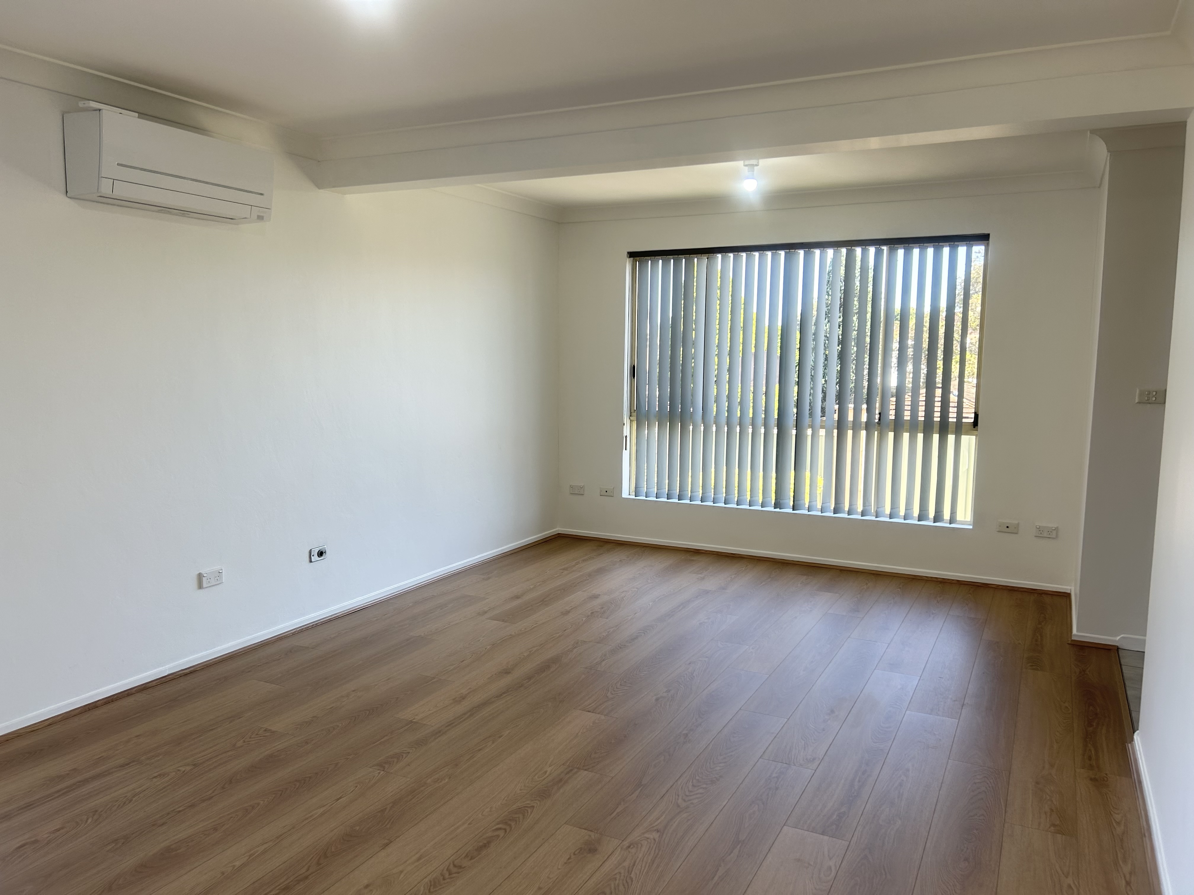 UNIT 3 72 GREY ST, KEIRAVILLE NSW 2500, 0部屋, 0バスルーム, Townhouse