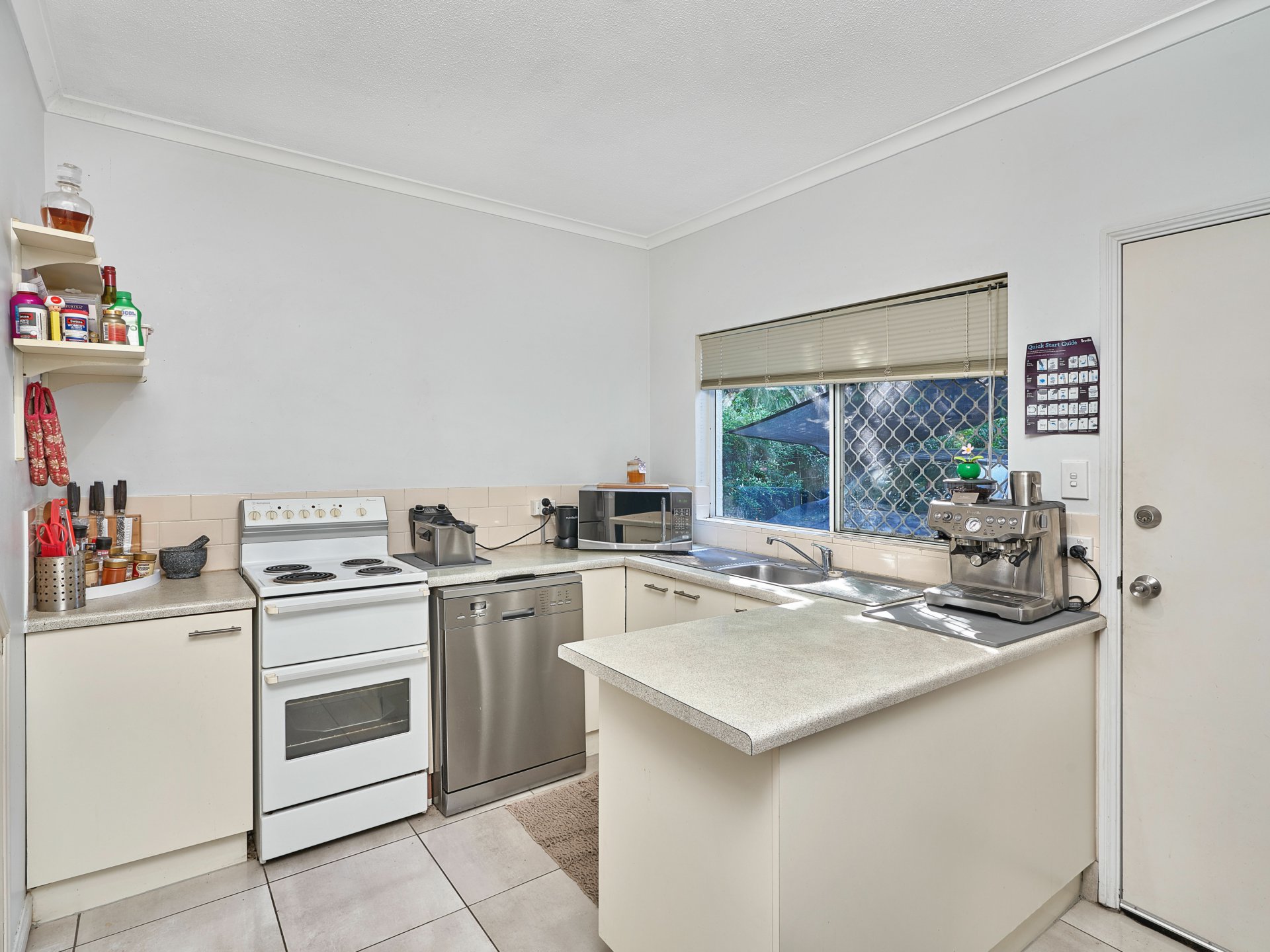 UNIT 3 528 VARLEY ST, YORKEYS KNOB QLD 4878, 0 phòng ngủ, 0 phòng tắm, Townhouse