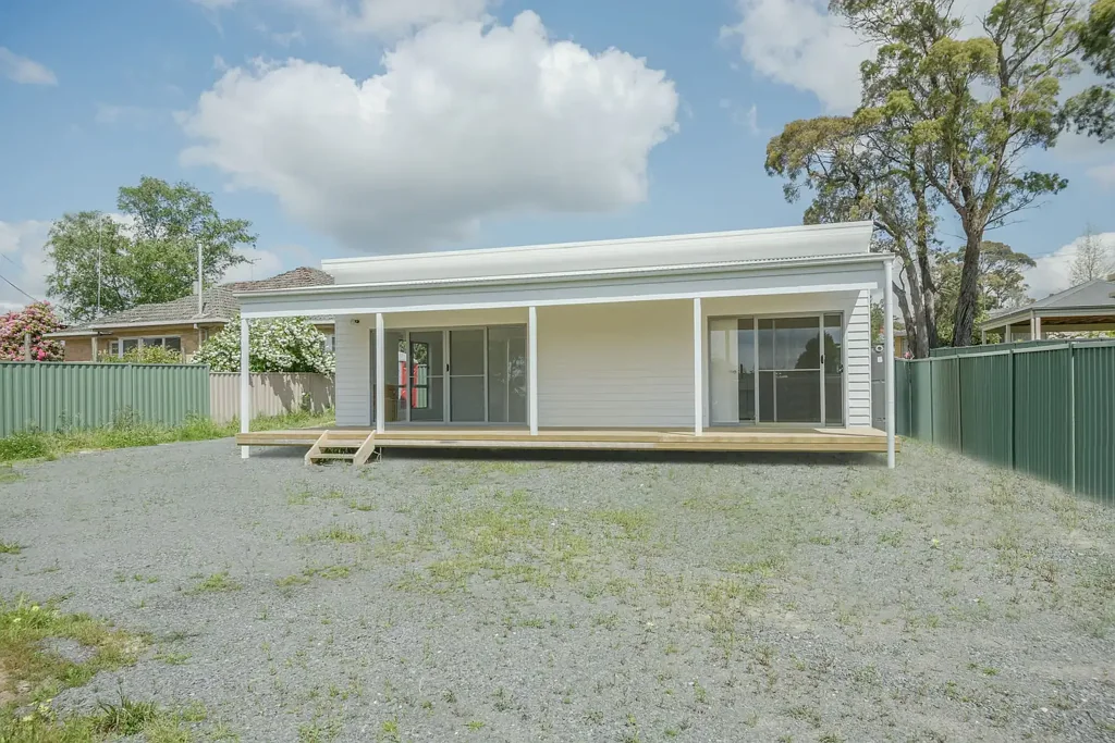 1/102a Lylia Avenue, Mount Clear, VIC 3350