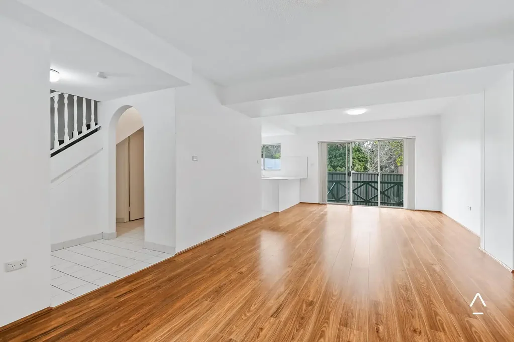 Renovated Three-Bedroom Townhouse in a Private, Quiet Setting