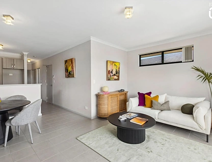 2/13 Anderson Street, Mount Hawthorn, Perth CBD, 2 Bedrooms, 2 Bathrooms, Apartment