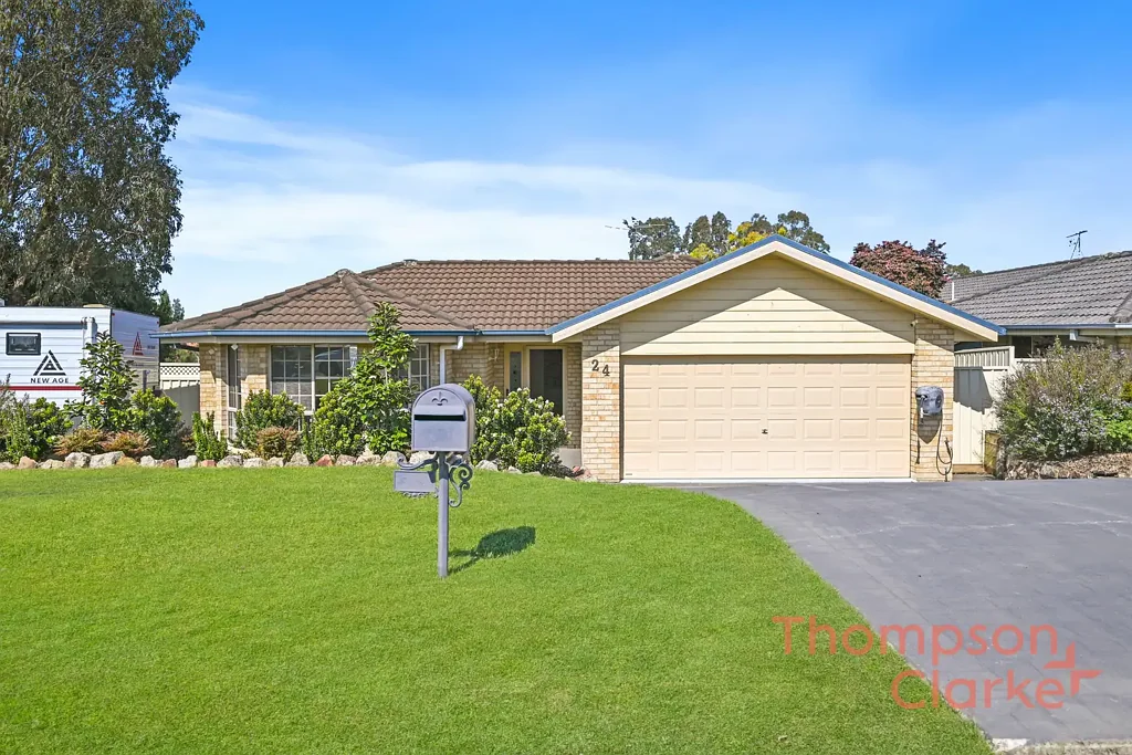 24 Yaldara Avenue, Thornton, NSW 2322