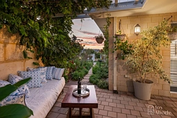 11 Sounding Avenue, Alkimos