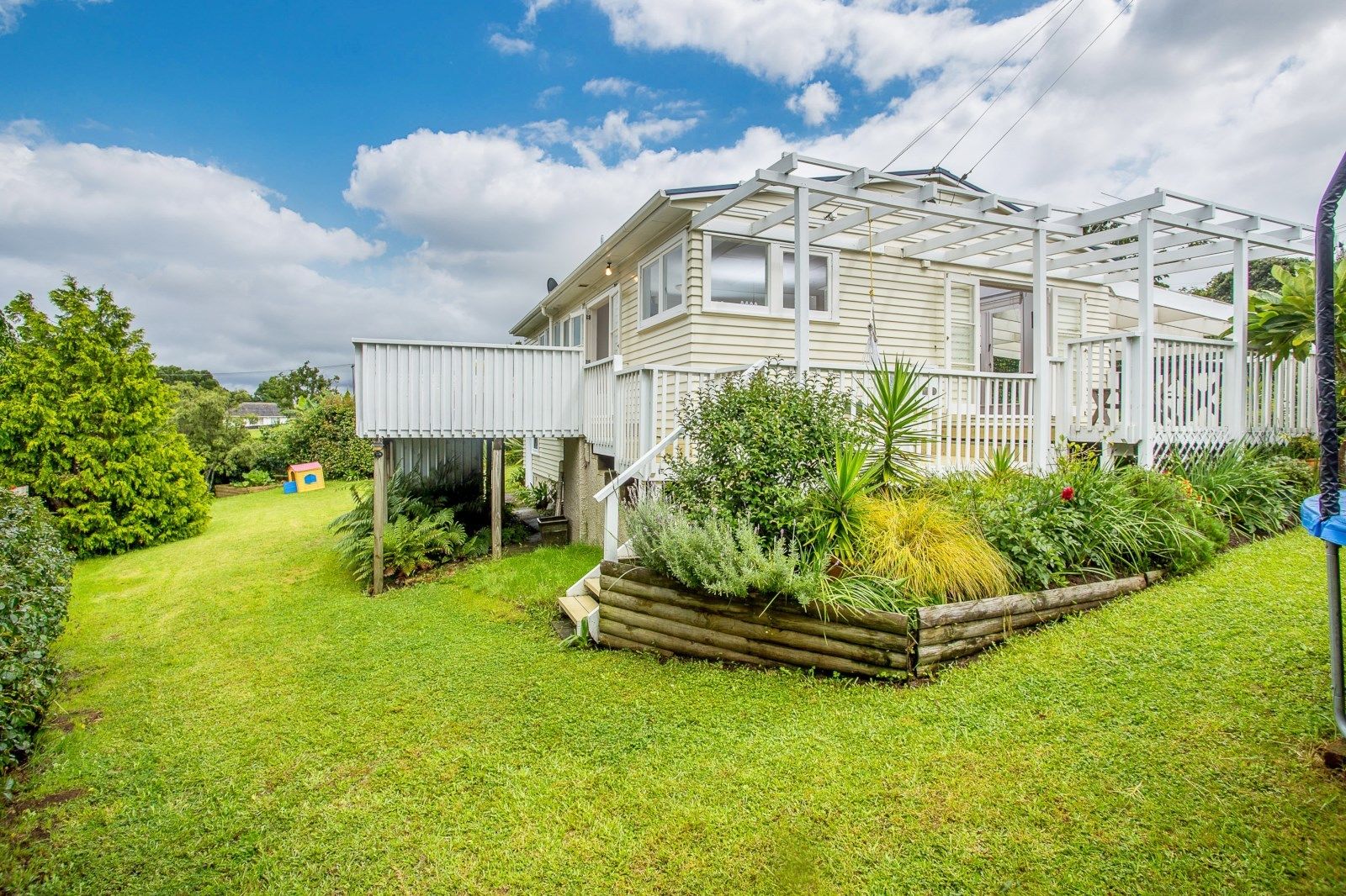 Residential  Mixed Housing Suburban Zone