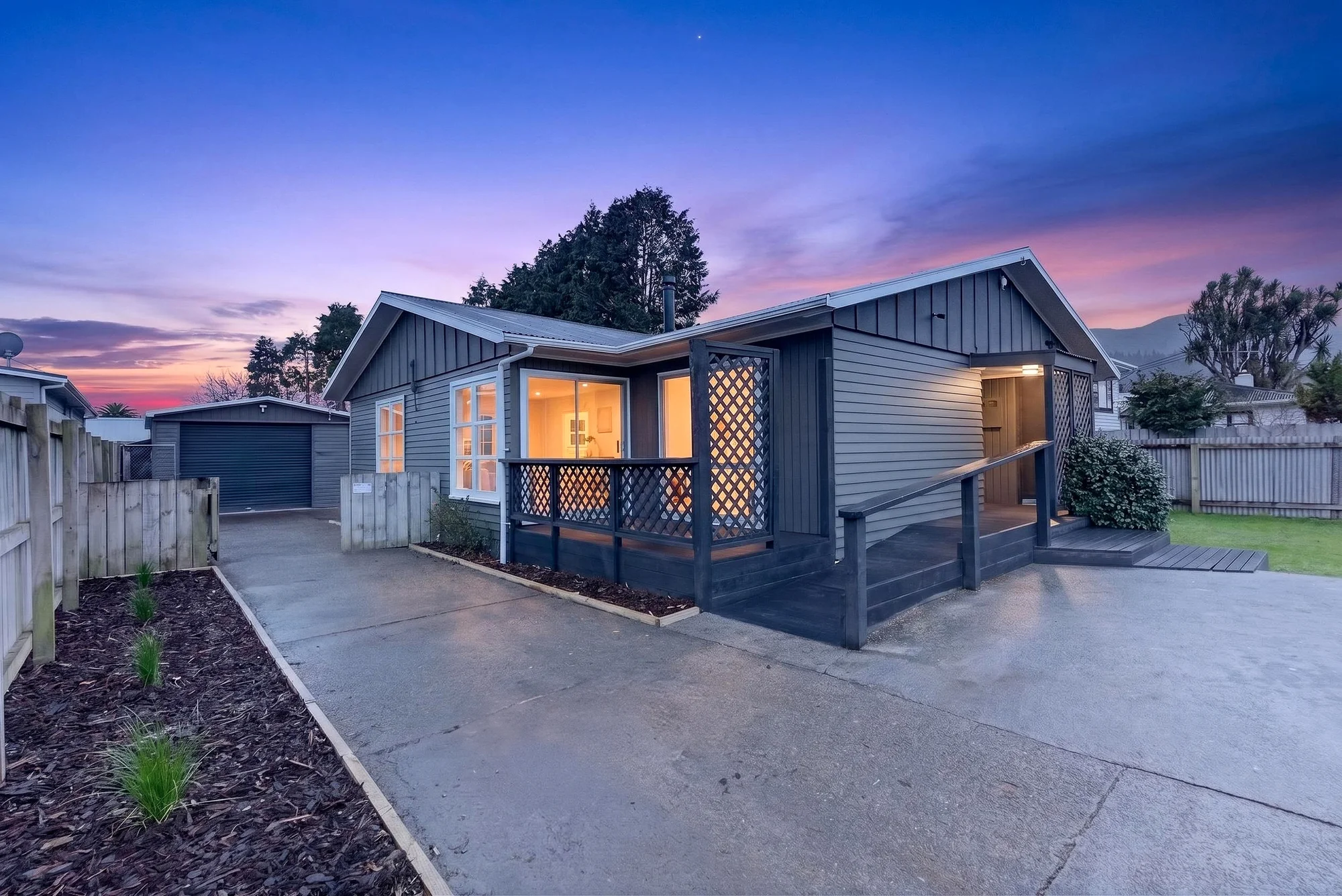 Wainuiomata 3Kwarto DEADLINE BROUGHT FORWARD TUESDAY 14TH JULY