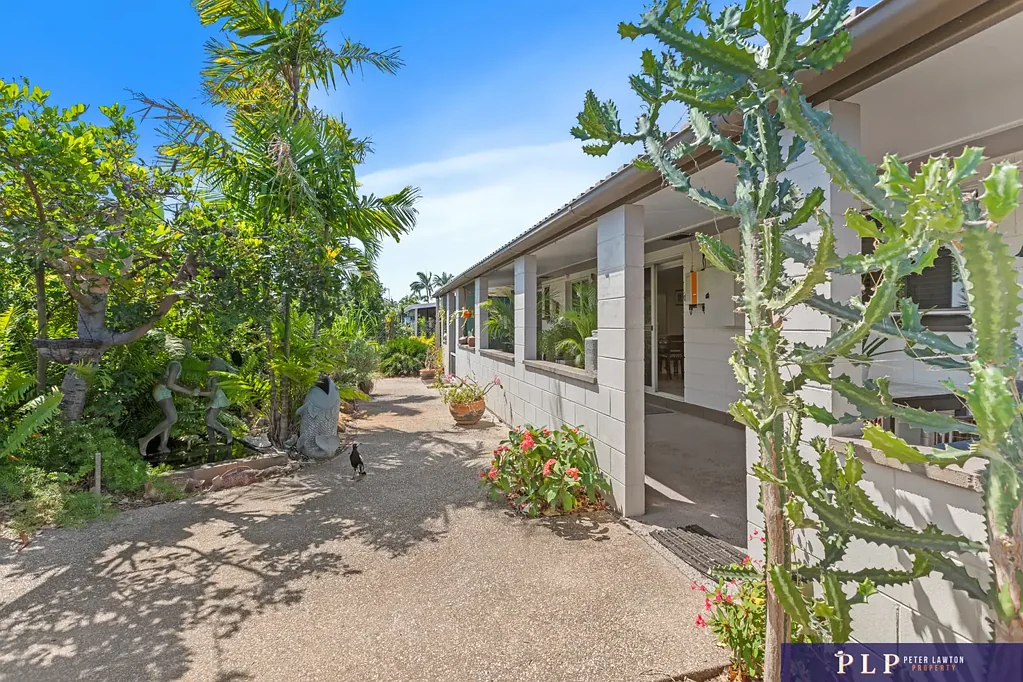 Bowen 4房  OCEAN VIEWS, GOLF COURSE LIFESTYLE & ROOM FOR ALL THE TOYS