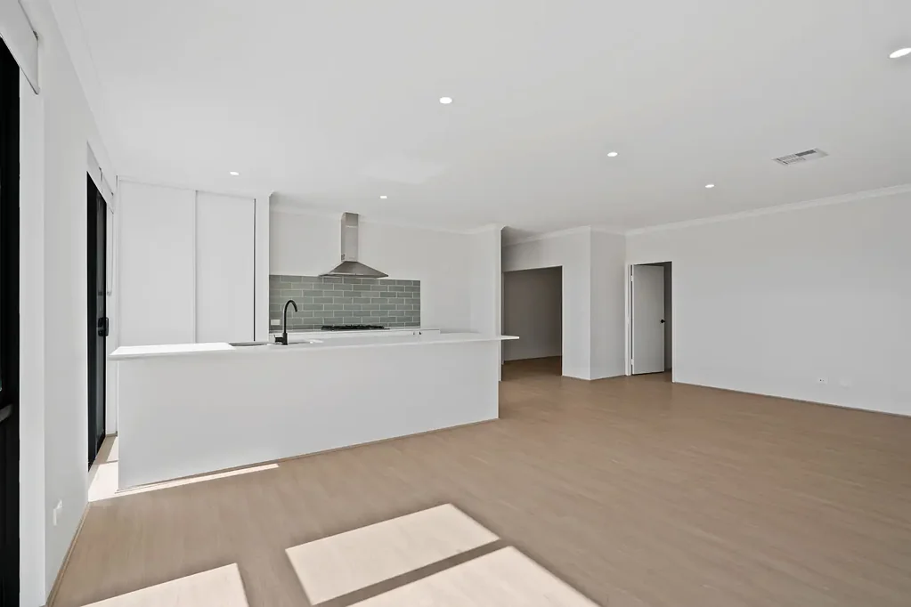 High end new family home