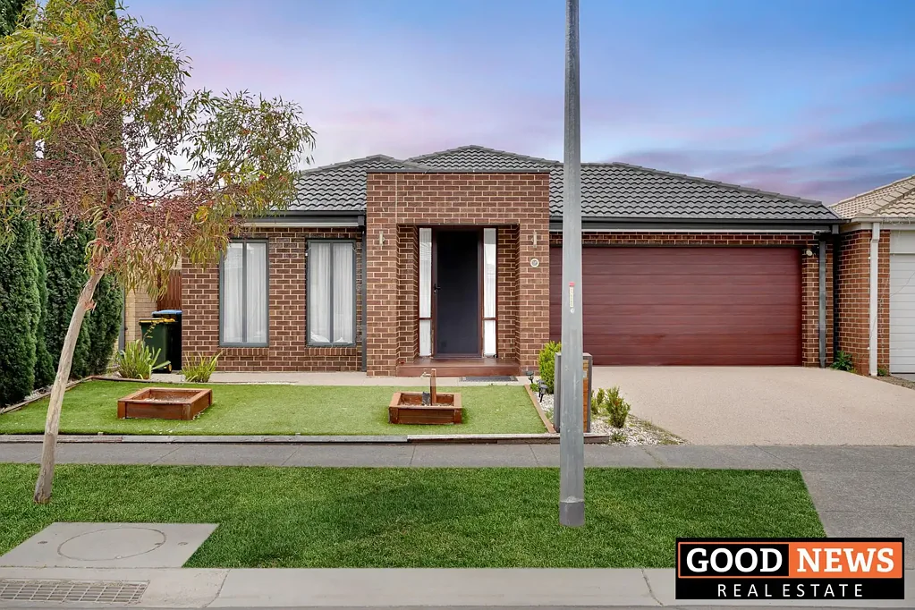 A Well Maintained Family Home in the Heart of Tarneit!