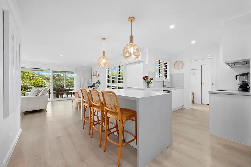 Chain Valley Bay 3房  Renovated Gem with Expansive Entertainment Space
