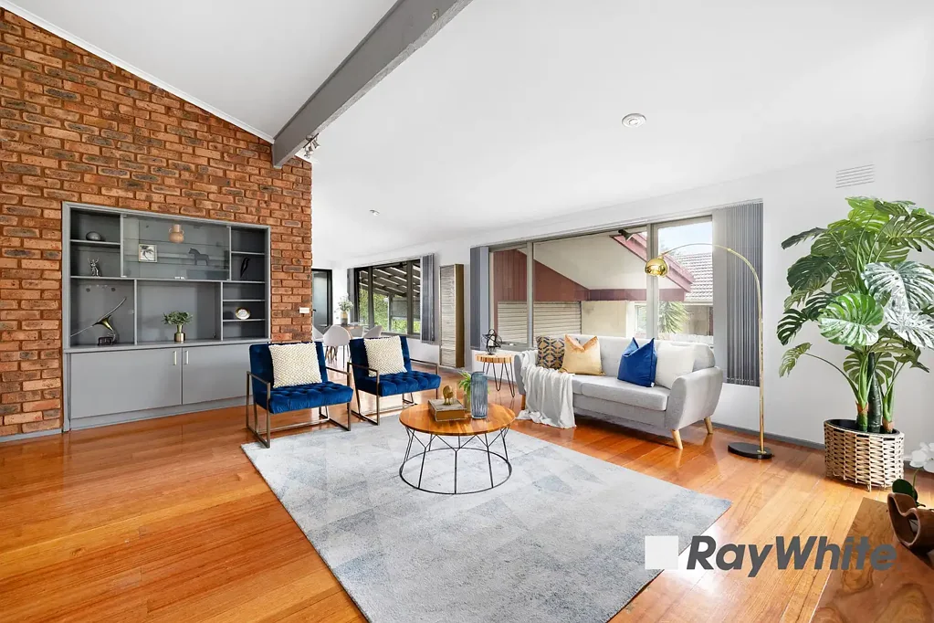 5 Wolf Court, Endeavour Hills, VIC 3802