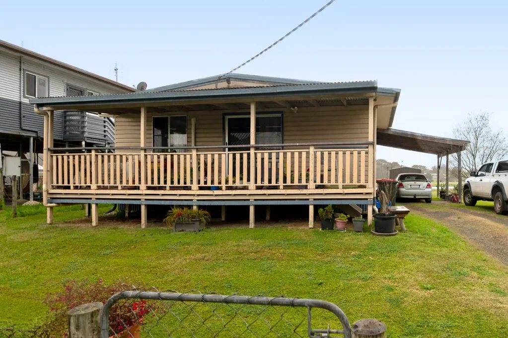 Warwick 3ਬੈੱਡਰੂਮ Charming, Cosy Home with Solid Rent Return
