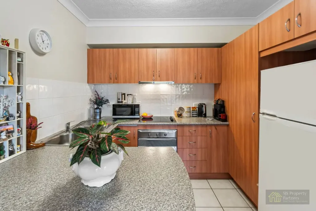 Southport 1房  Welcome to Unit 2 at 8 Whitby Street, Southport