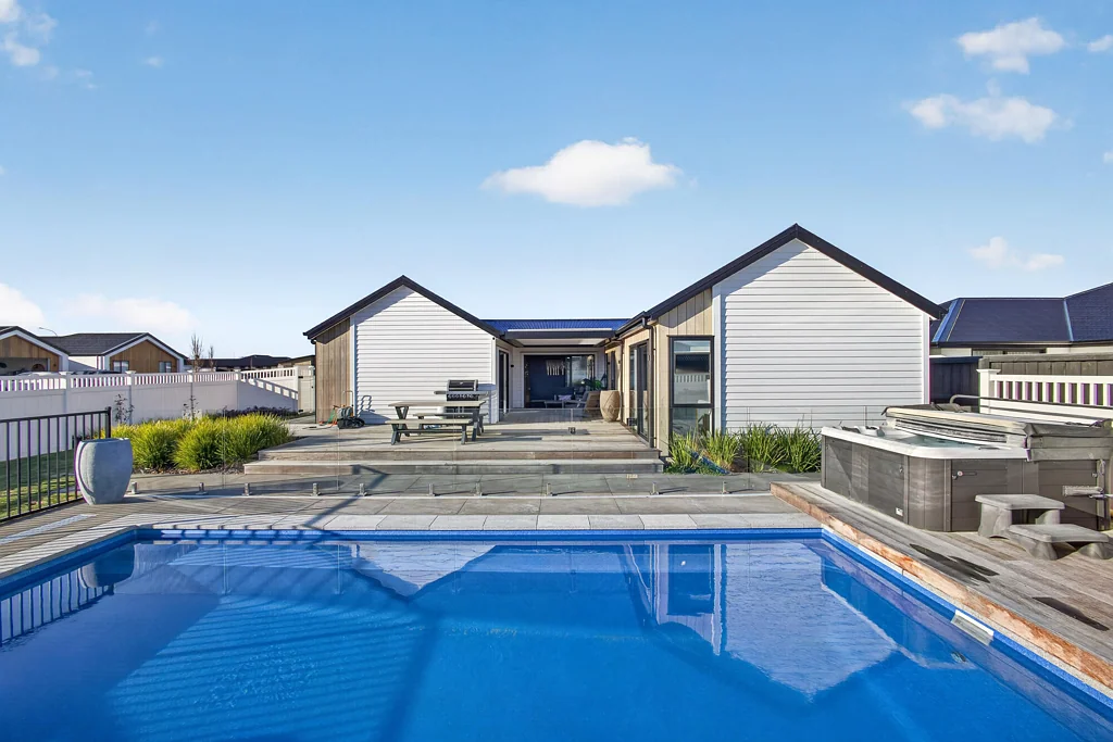 Rangiora 4Moenga A little bit of resort, a lot of home