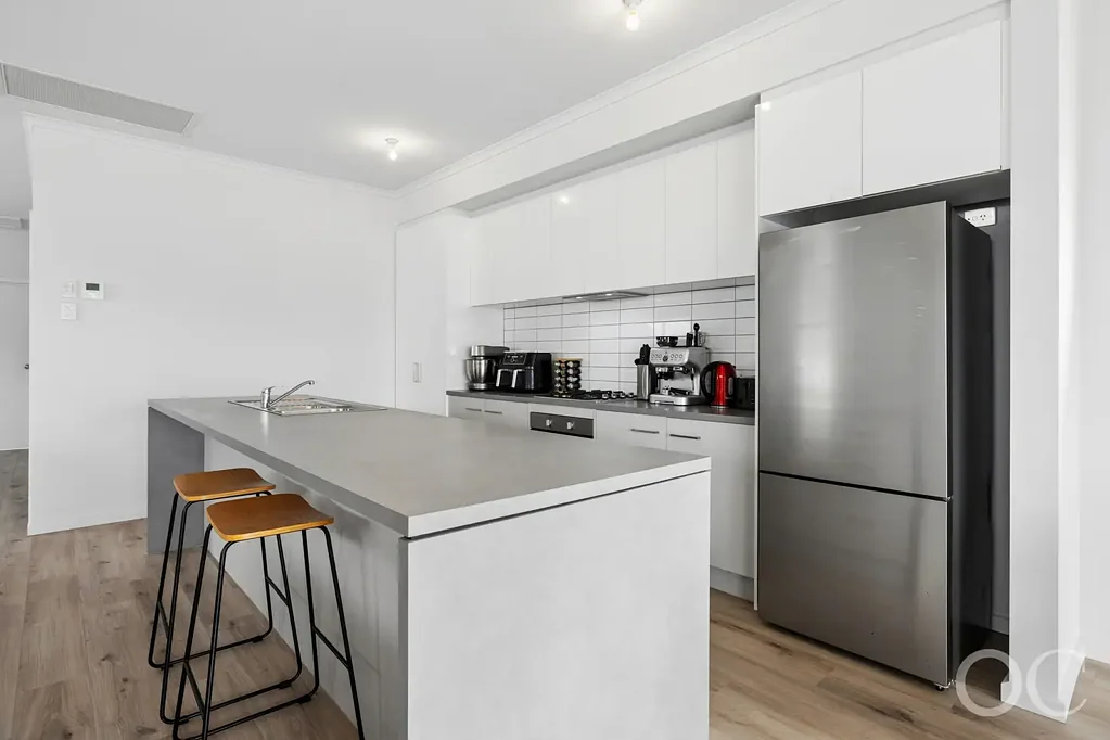 Normanville 4Kwarto Open the Door to Ocean and Hillside Views / Close the Door on Compromise