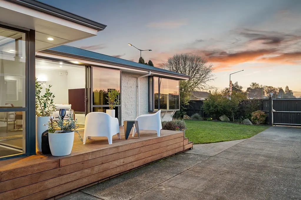 320 Main North Road, Redwood, Canterbury