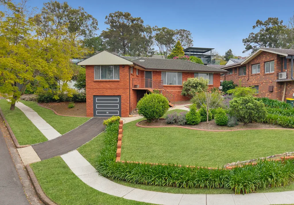 32 Gregory Terrace, Lapstone, NSW 2773