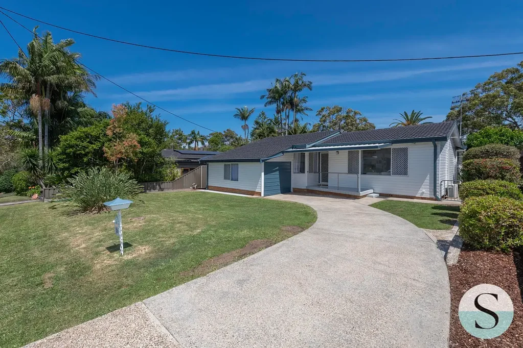12 Griffiths Avenue, Floraville, NSW 2280