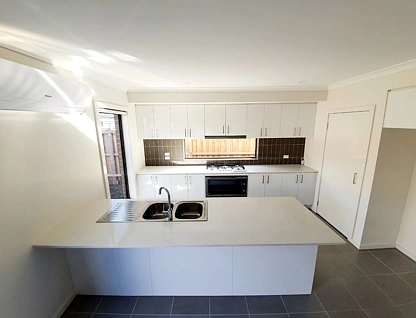 26 Brooklyn Street, Point Cook, South West Melbourne, 3 ห้องนอน, 2 ห้องน้ำ, House