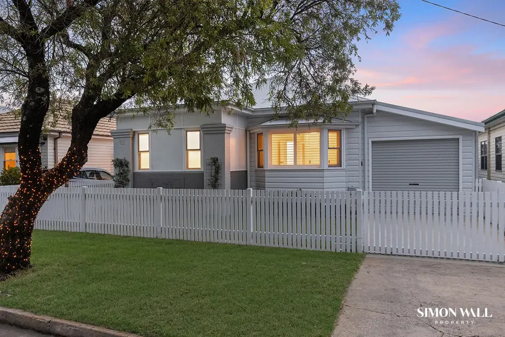 12 Hinkler Street, Mayfield, NSW 2304