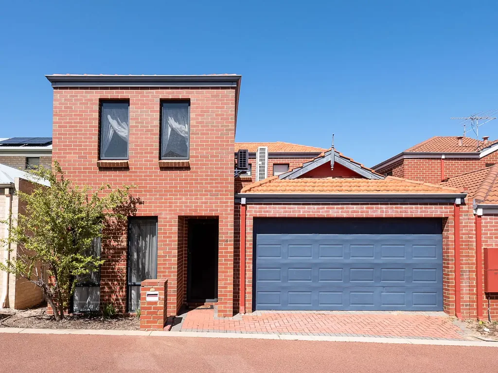 4 Doig Court, Bicton, WA 6157