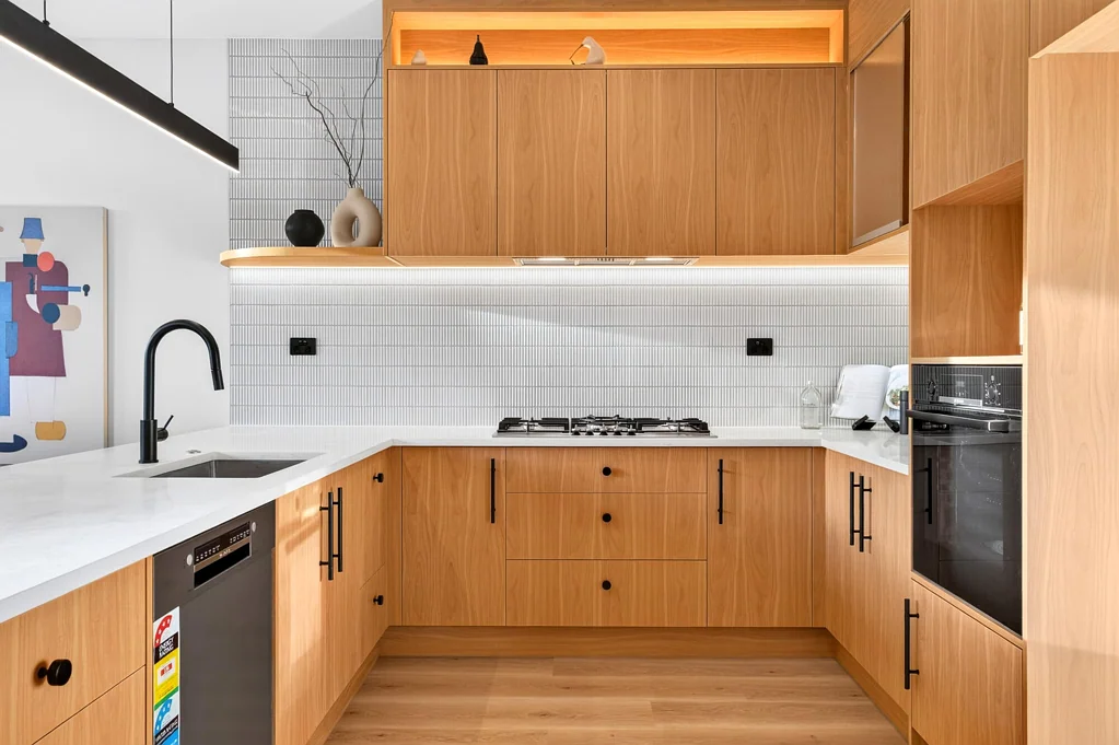Hobsonville 4कमरा Modern. Spacious. Standalone