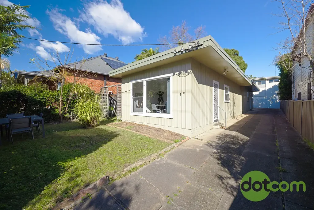 Tighes Hill 2房  Exceptional Investment Property