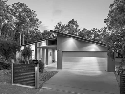 153 Bayley Road, Pine Mountain
