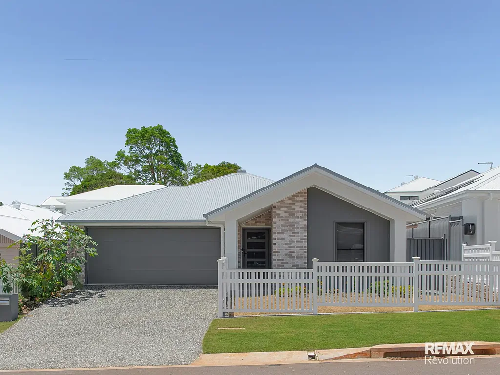 14 Hilli Place, Ormiston, QLD 4160