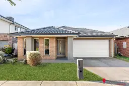 144 Evesham Drive, Point Cook