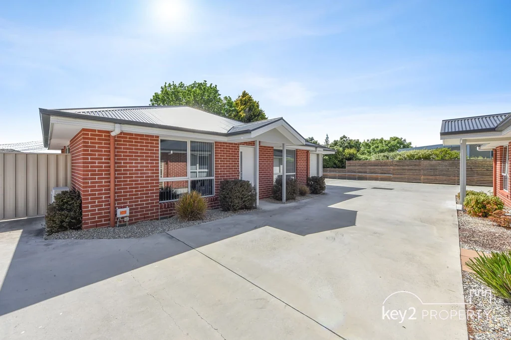 2/9 Riseley Street, Kings Meadows, TAS 7249