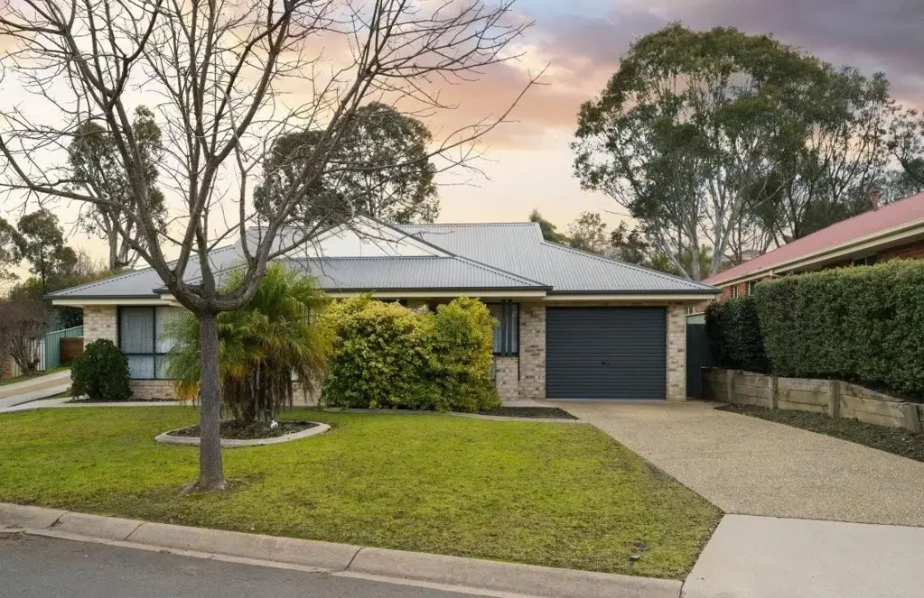 1/15 Wattle Way, West Albury, NSW 2640