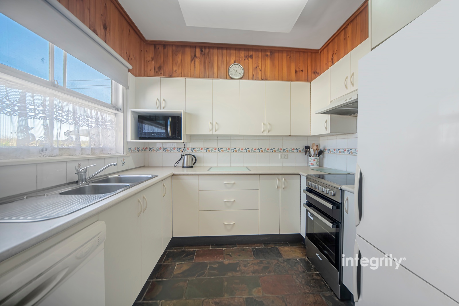 14 PLUNKETT ST, NOWRA NSW 2541, 0 Kuwarto, 0 Banyo, House