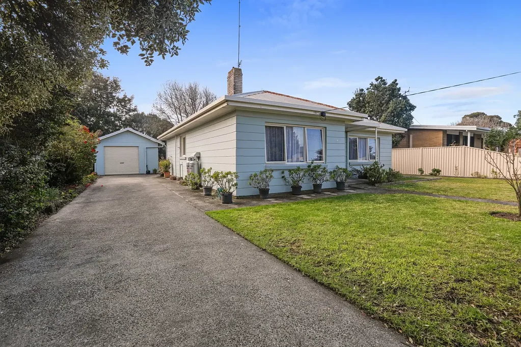 4 Barrand Street, Apollo Bay, VIC 3233