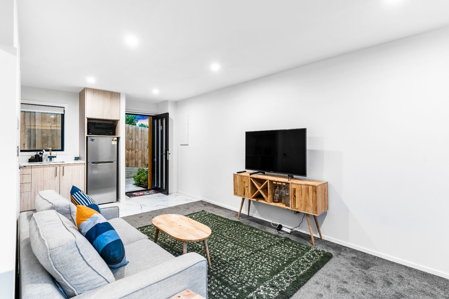 8/102 Millbrook Road, Sunnyvale, Auckland - Waitakere, 1房, 1浴