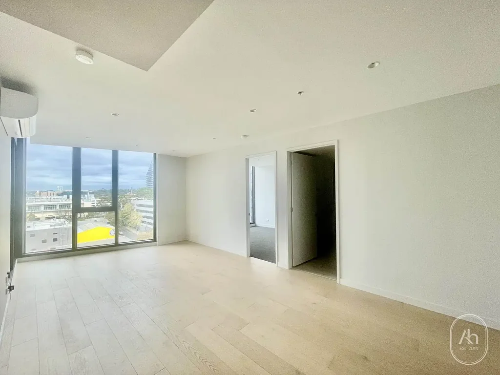 Modern 2-Bedroom Apartment with Car Space in the Heart of Box Hill