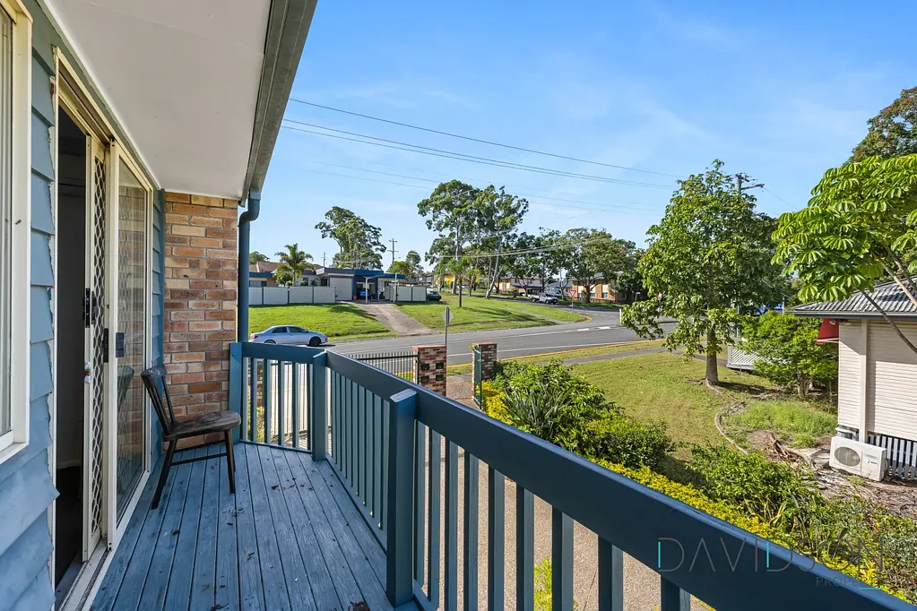 **APPLY NOW for PRE-APPROVAL** 2 BEDROOM TOWNHOUSE IN GATED COMPLEX